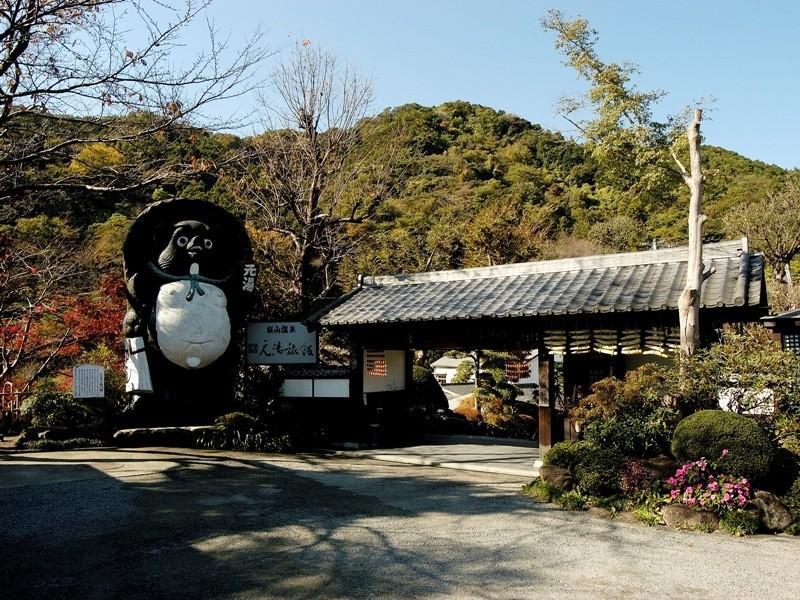 אטסוגי Motoyu Ryokan מראה חיצוני תמונה